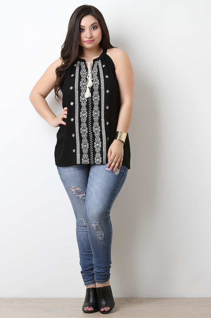 Sleeveless Embroidery Pattern Tassel Top