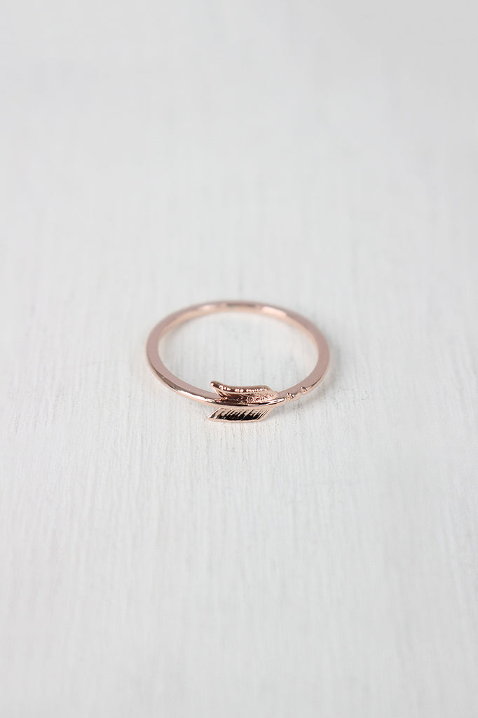 Dainty Arrow Ring